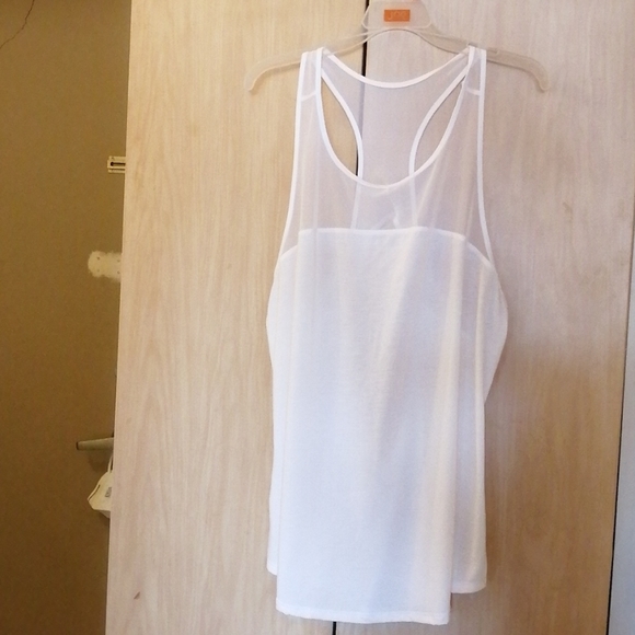 NWOT Old Navy Active Go-Dry Tank Top - Picture 1 of 3